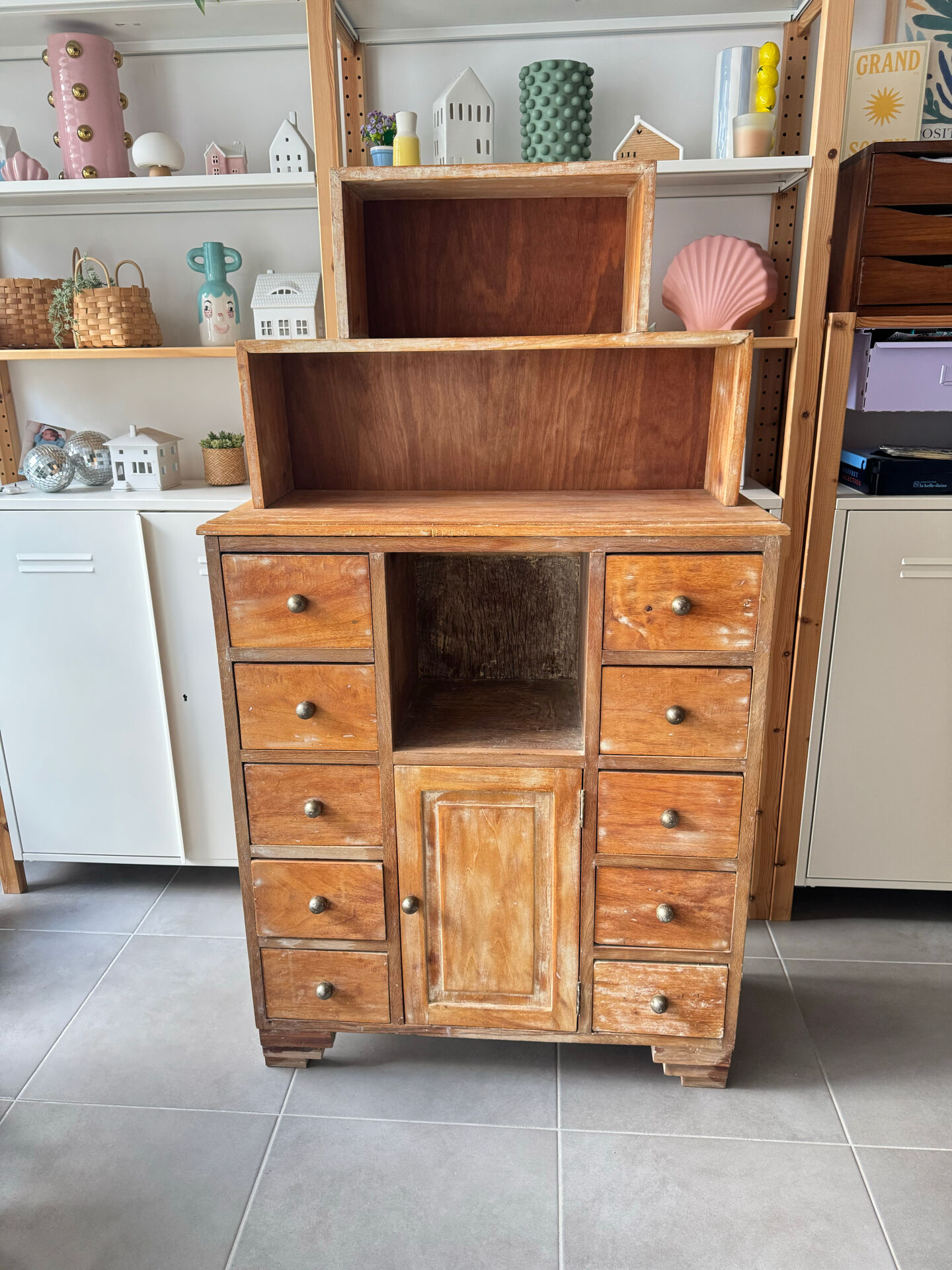 Vintage style buffet - workshop furniture