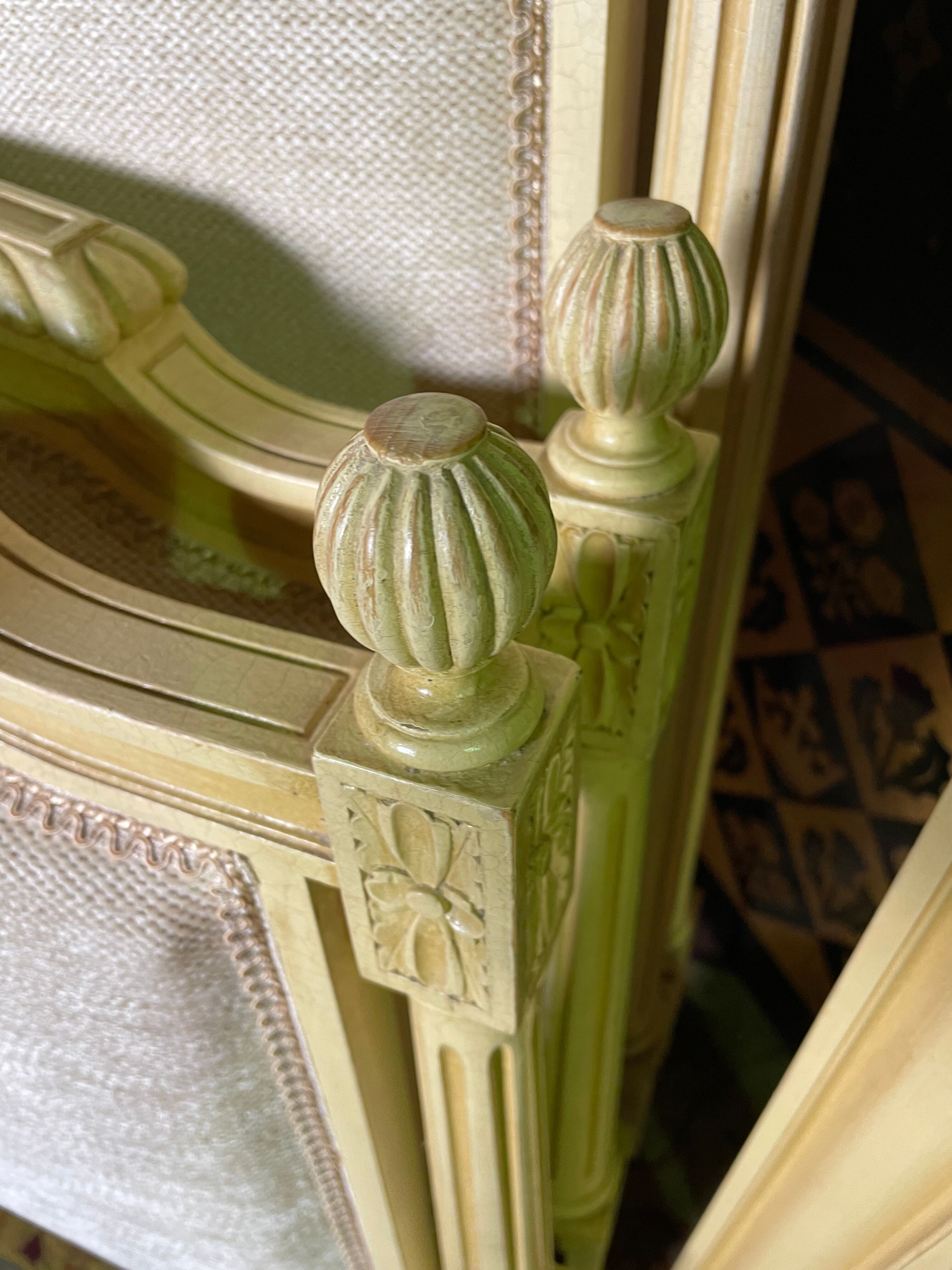 Paire de lit jumeaux de style Louis XVI