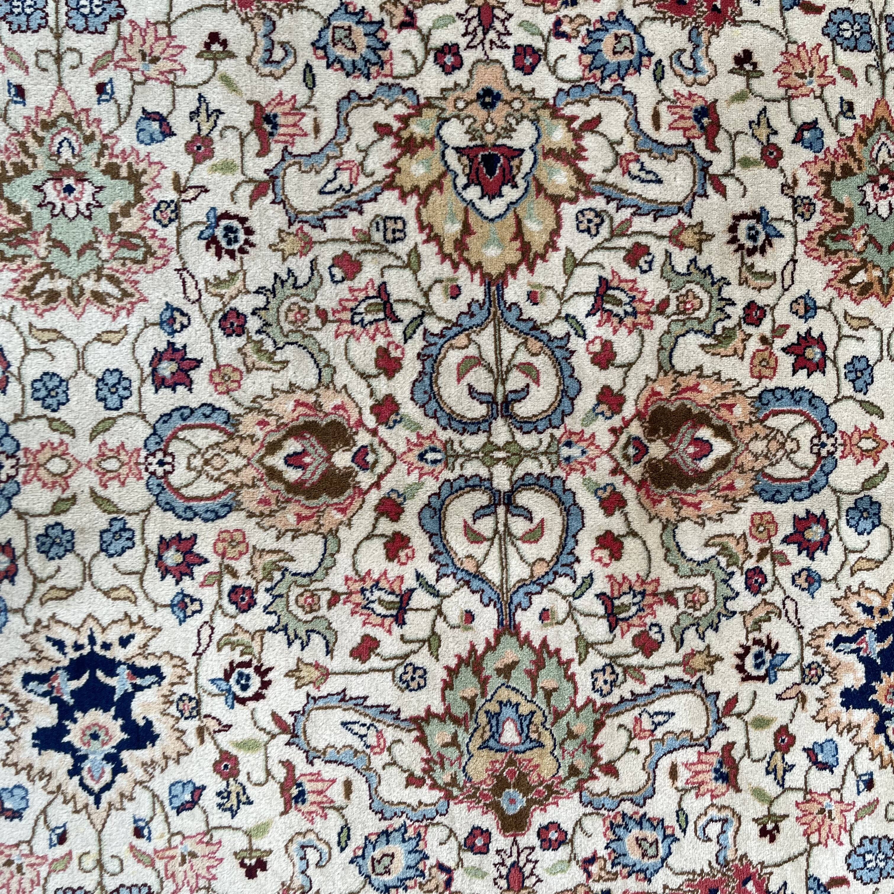 Tapis persan Tabriz vintage fin, 204 x 141 cm