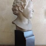 Sculpture cherub bust by Madem