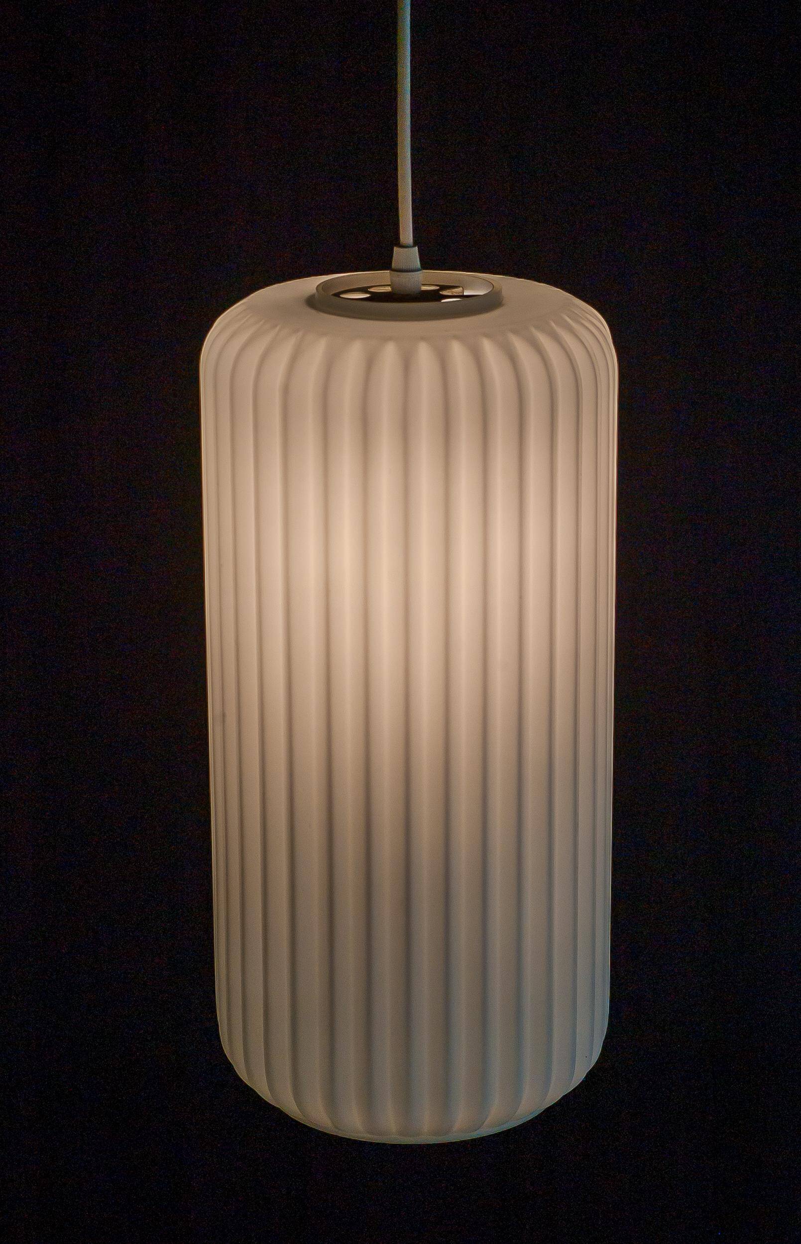 Large Italian architectural pendant loght in opaline glass - Attributed to Arredoluce.