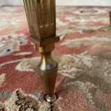 Table basse ovale de style Louis XVIen laiton et marbre