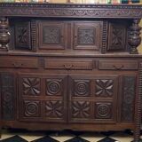 Set dining table and sideboard