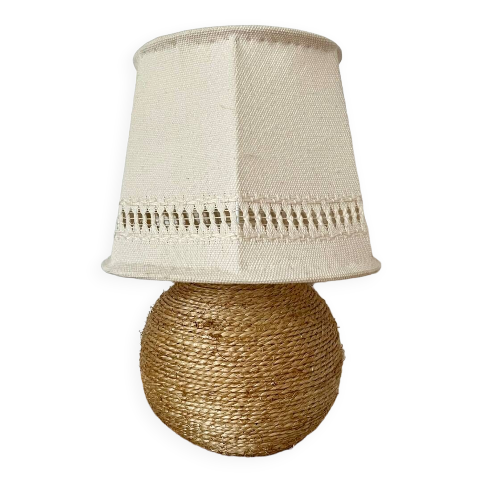 Sisal ball lamp and embroidered lampshade