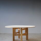Scandinavian extendable dining table | contemporary design