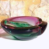 Ashtray with a green and fuchsia glass pestle, Murano Sommerso, 17x6cm
