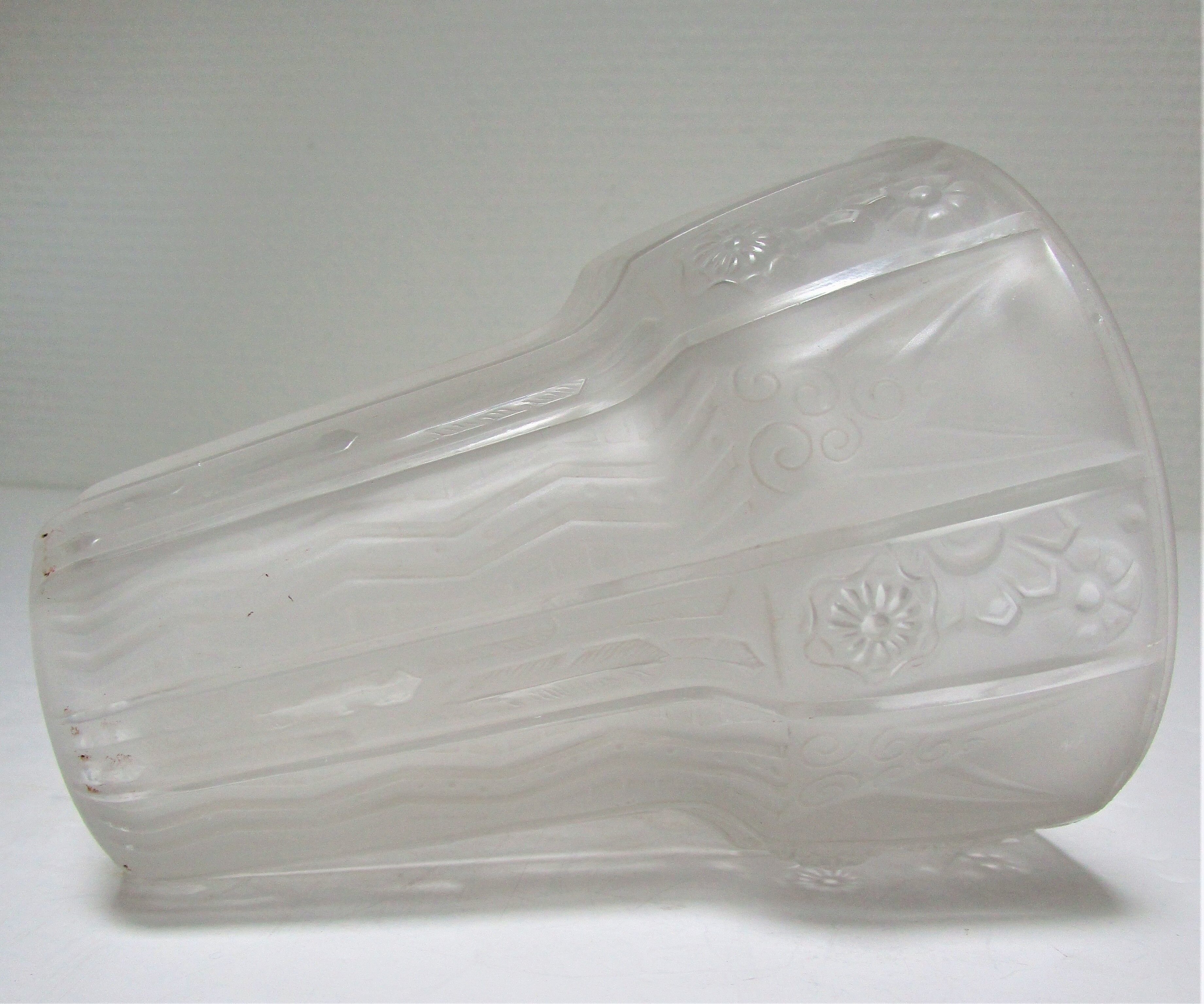 Tulip molded glass Muller brothers Lunéville Art Deco