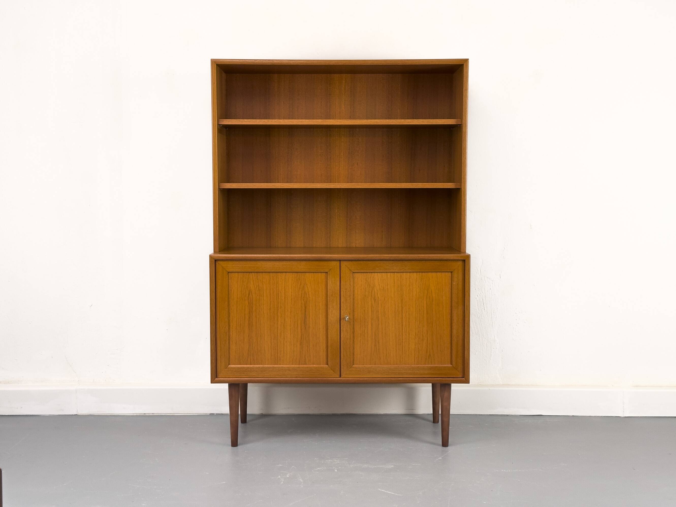 Teak bookcase from WK Möbel, 1960s