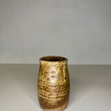 Small speckled sandstone pot