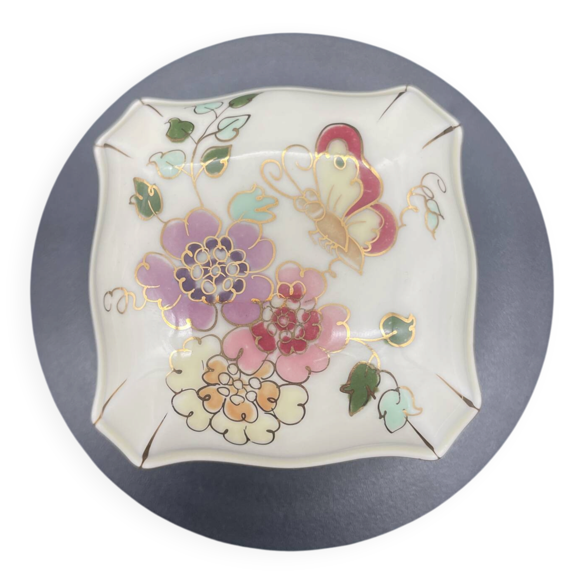 Vintage porcelain jewellery box Zsolnay Pécs, hand-painted, d