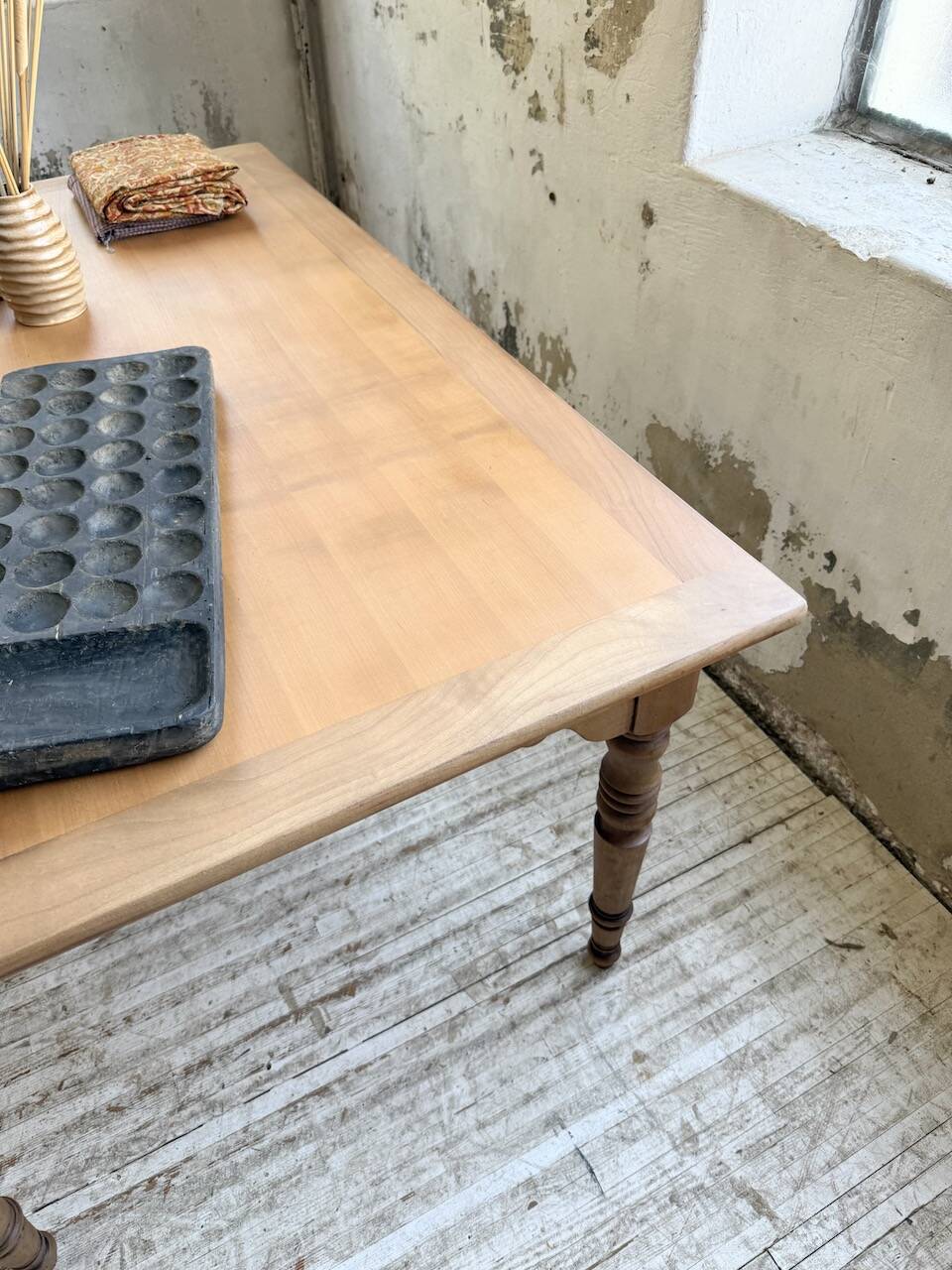 Table de ferme noyer à rallonges 150-250cm