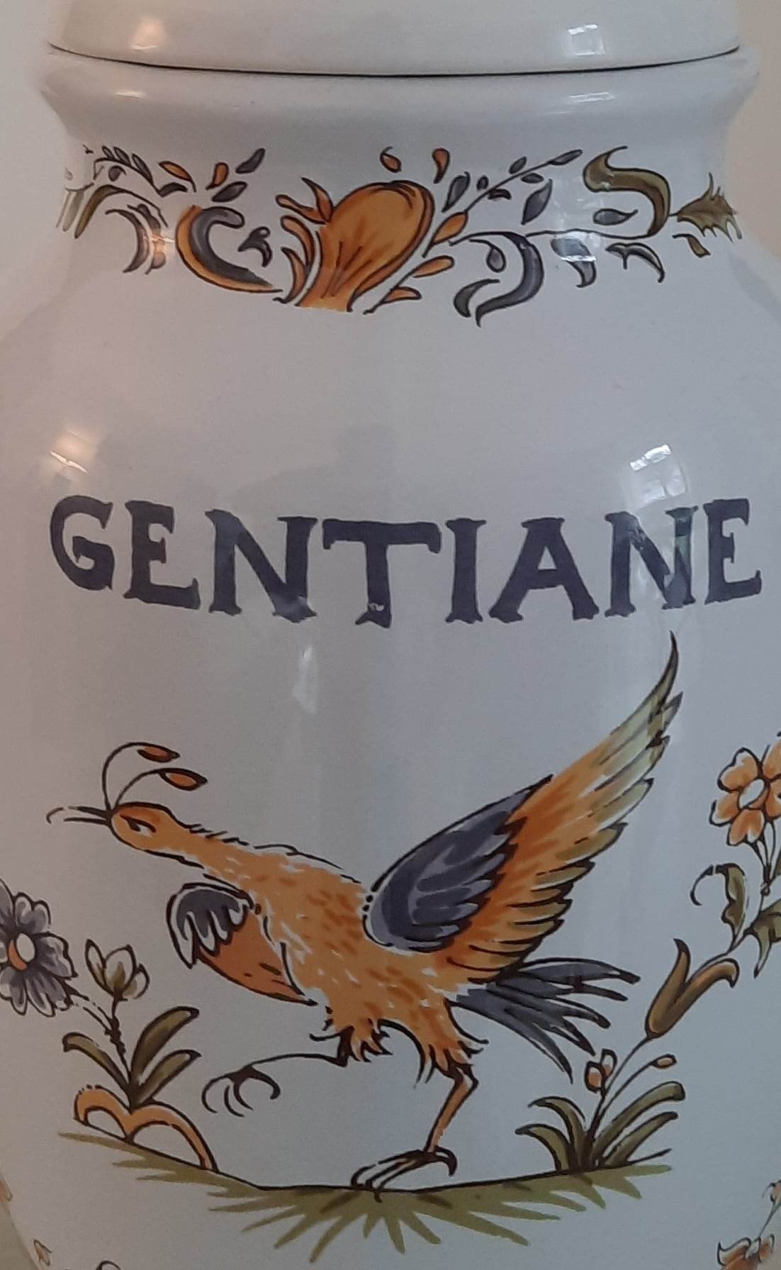 Apothecary pot "gentiane" in faience of moustiers