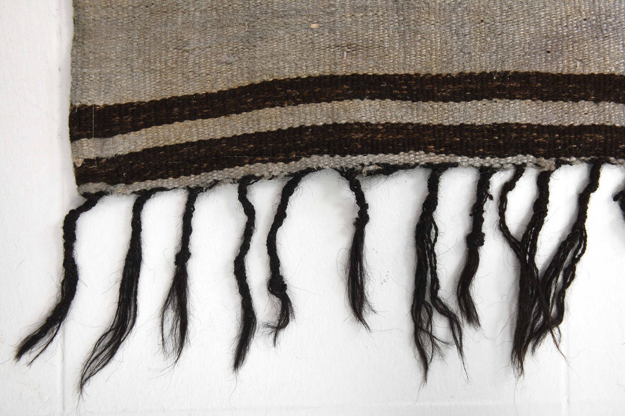 Dirty Gray & Black Hemp Kilim Rug, 161x235Cm