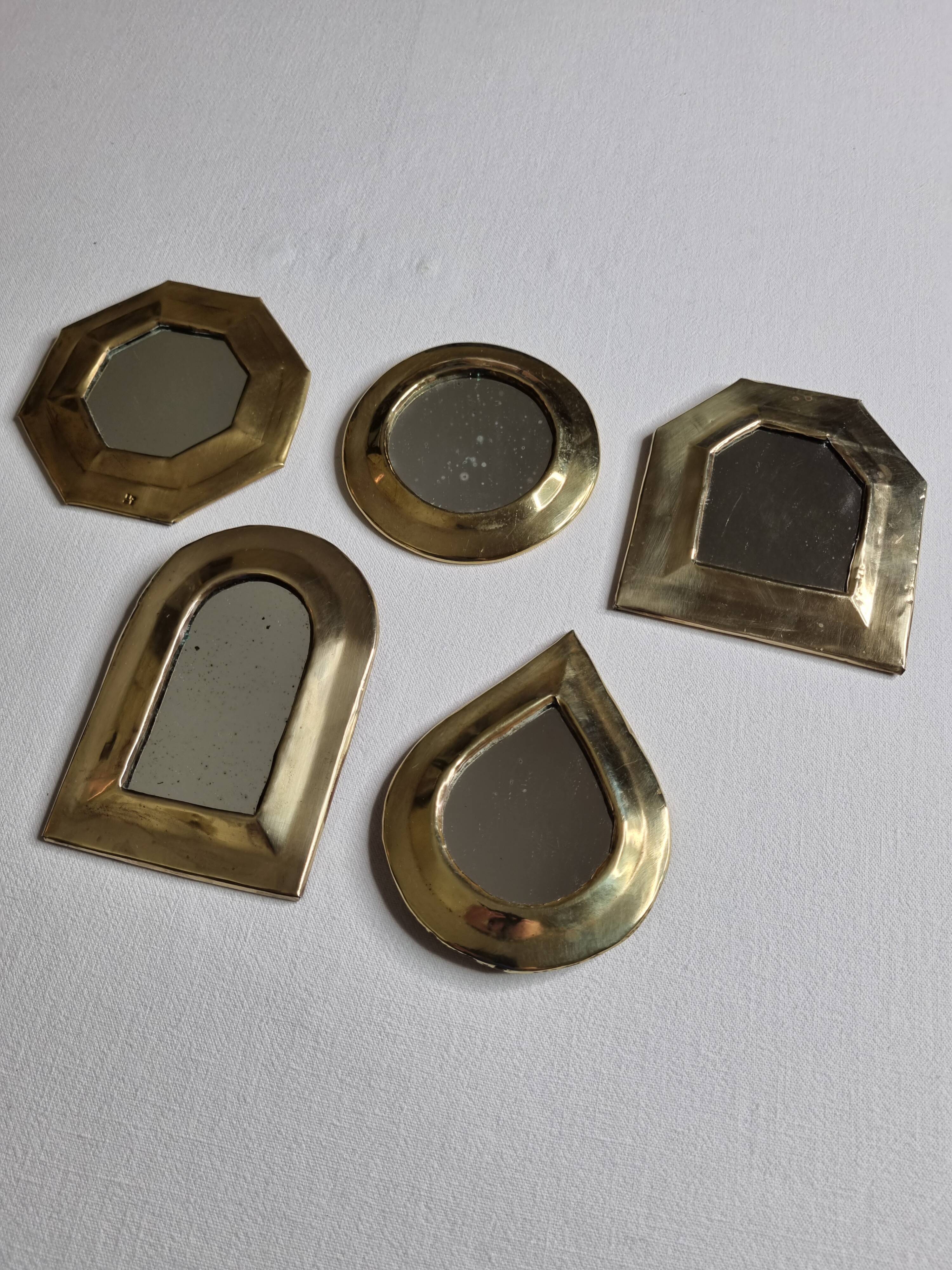 Ensemble de 5 miroirs marocains en laiton vintage 9x9cm