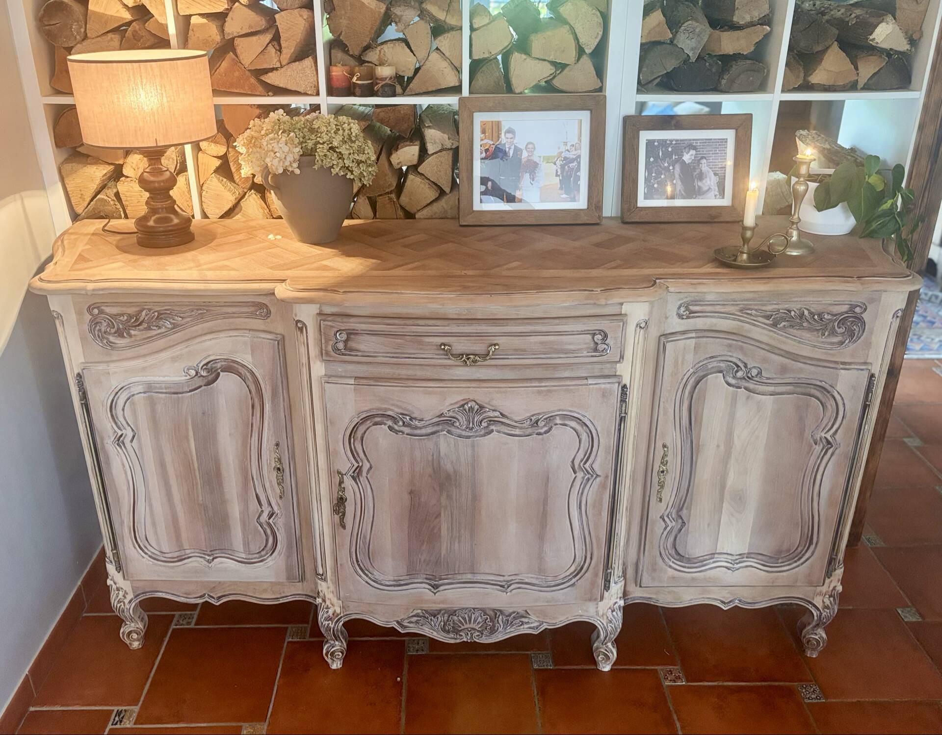 Antique grand buffet in solid oak – Louis XV style – Bleached wood –