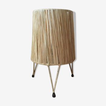 Raffia lamp