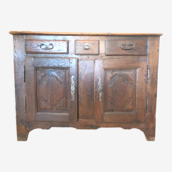 Buffet ancien en bois massif
