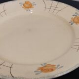 Ancien plat en faïence Terre de fer, peint à la main