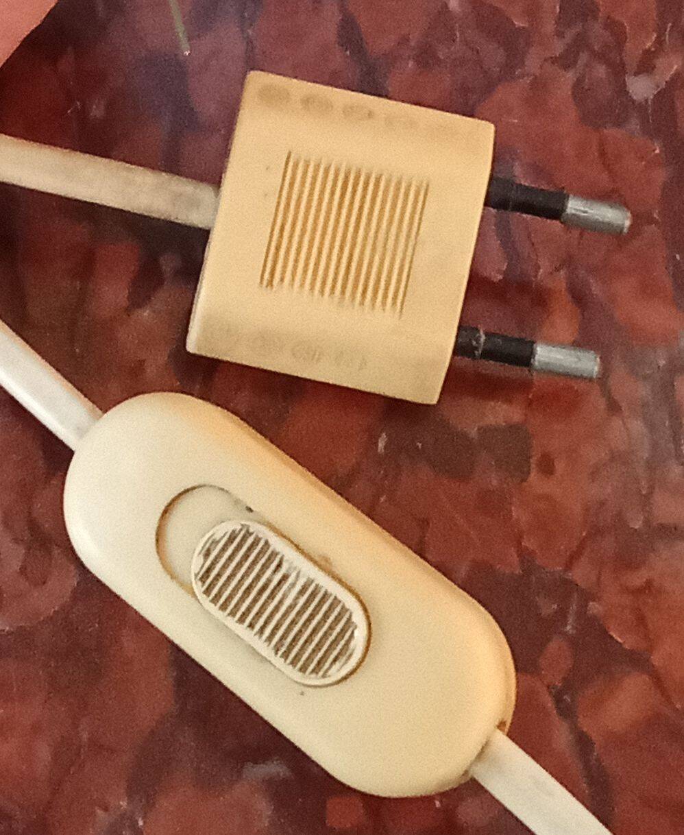 Globe suspension art deco table lamp