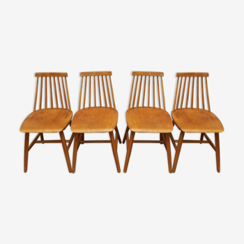 4 Scandinavian chairs like "Stockholm"