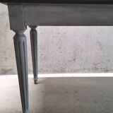 Table / Console