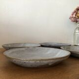 4 enamelled sandstone plates