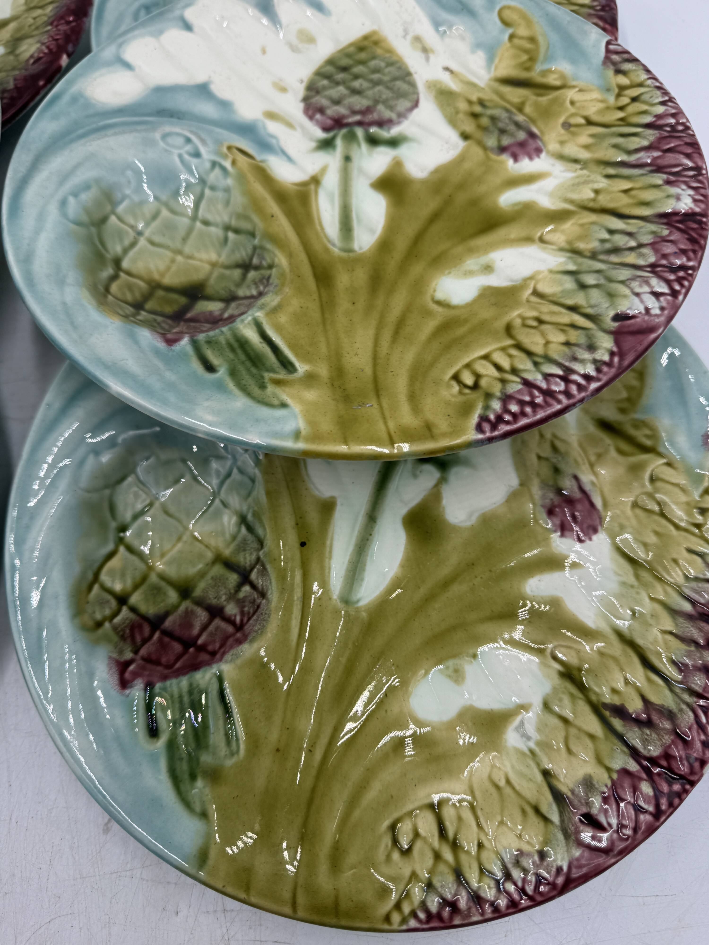 6 19th century plates in Luneville barbotine, asparagus or artichoke