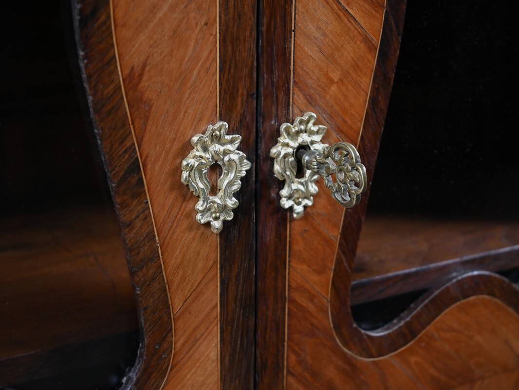 Showcase in precious wood marquetry, Louis XV Transition style.
