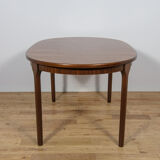 Mid-century teak oval extendable dining table from McIntosh, United Kingdom, 1960s