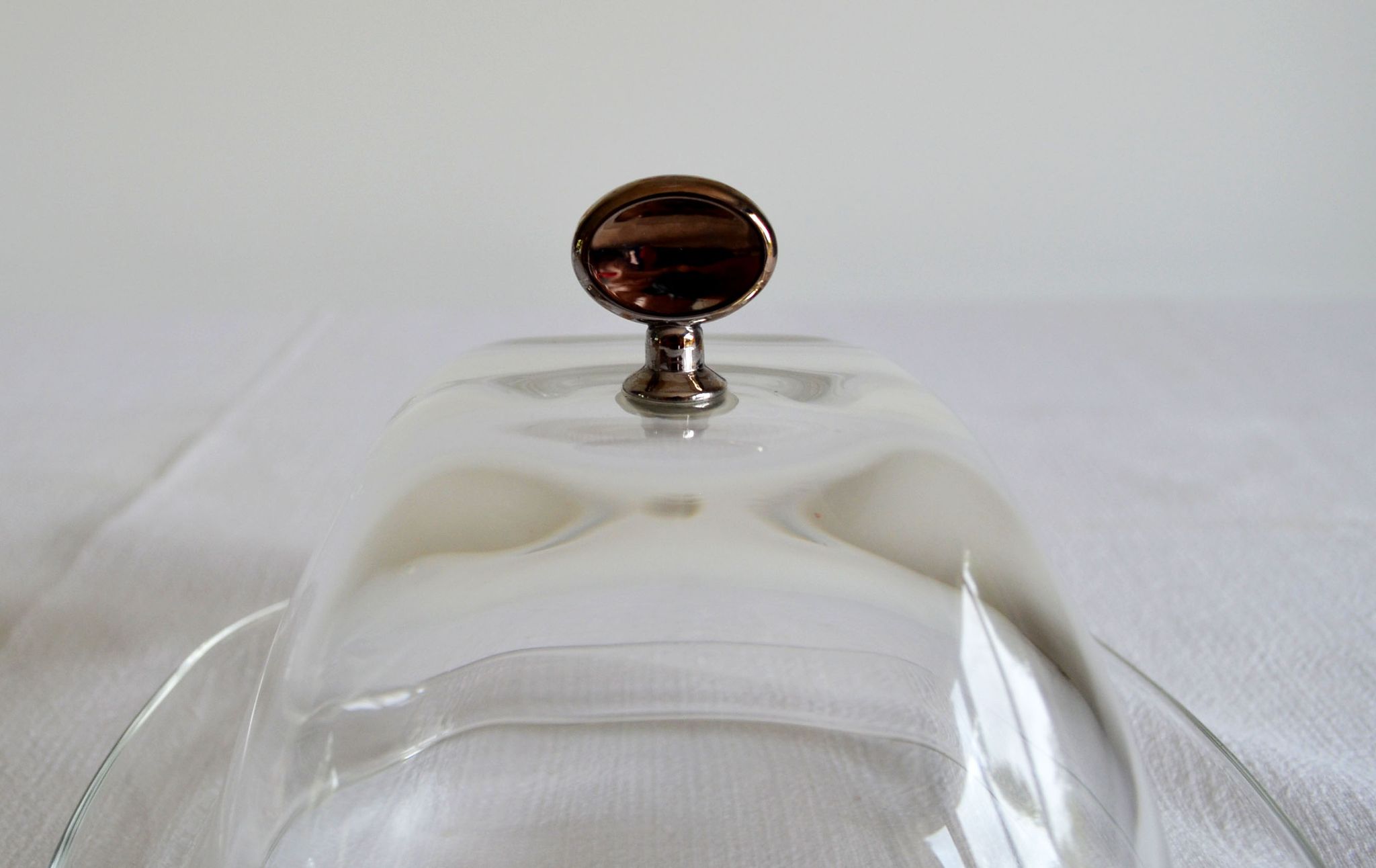 Bell and contemporary glass plate