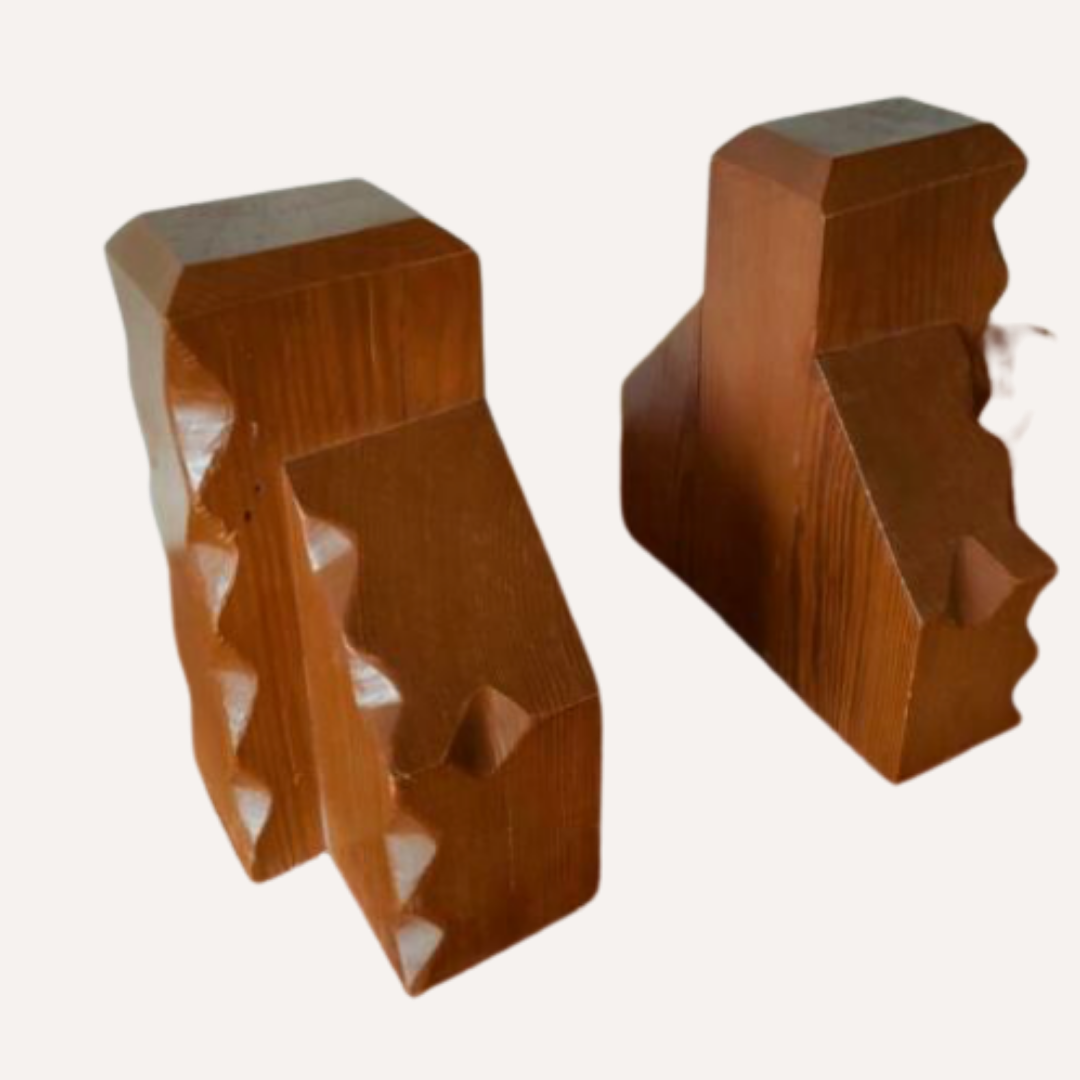 Brutalist carved wooden book ends, Dutch 1960s