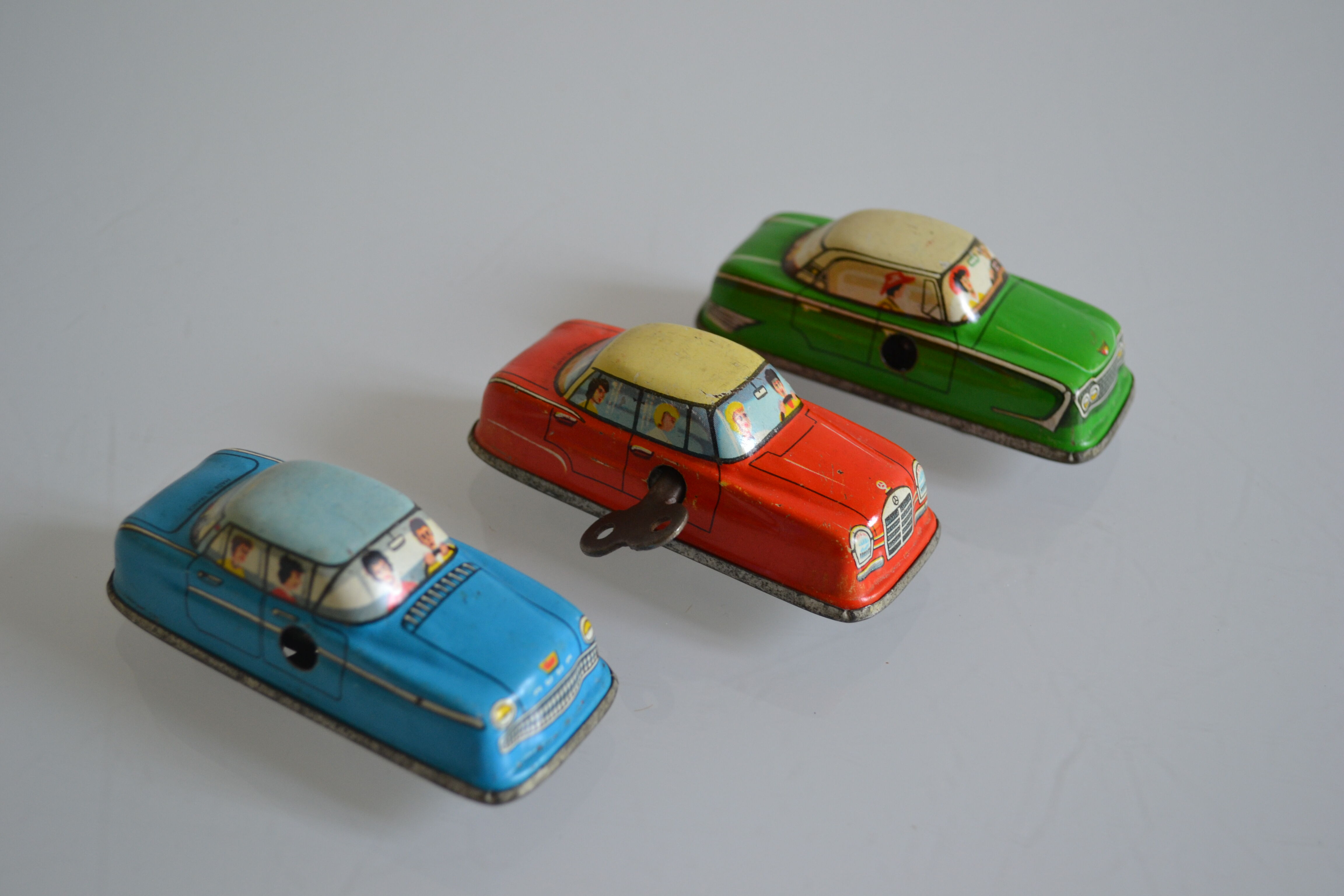 3 cars a key 1950