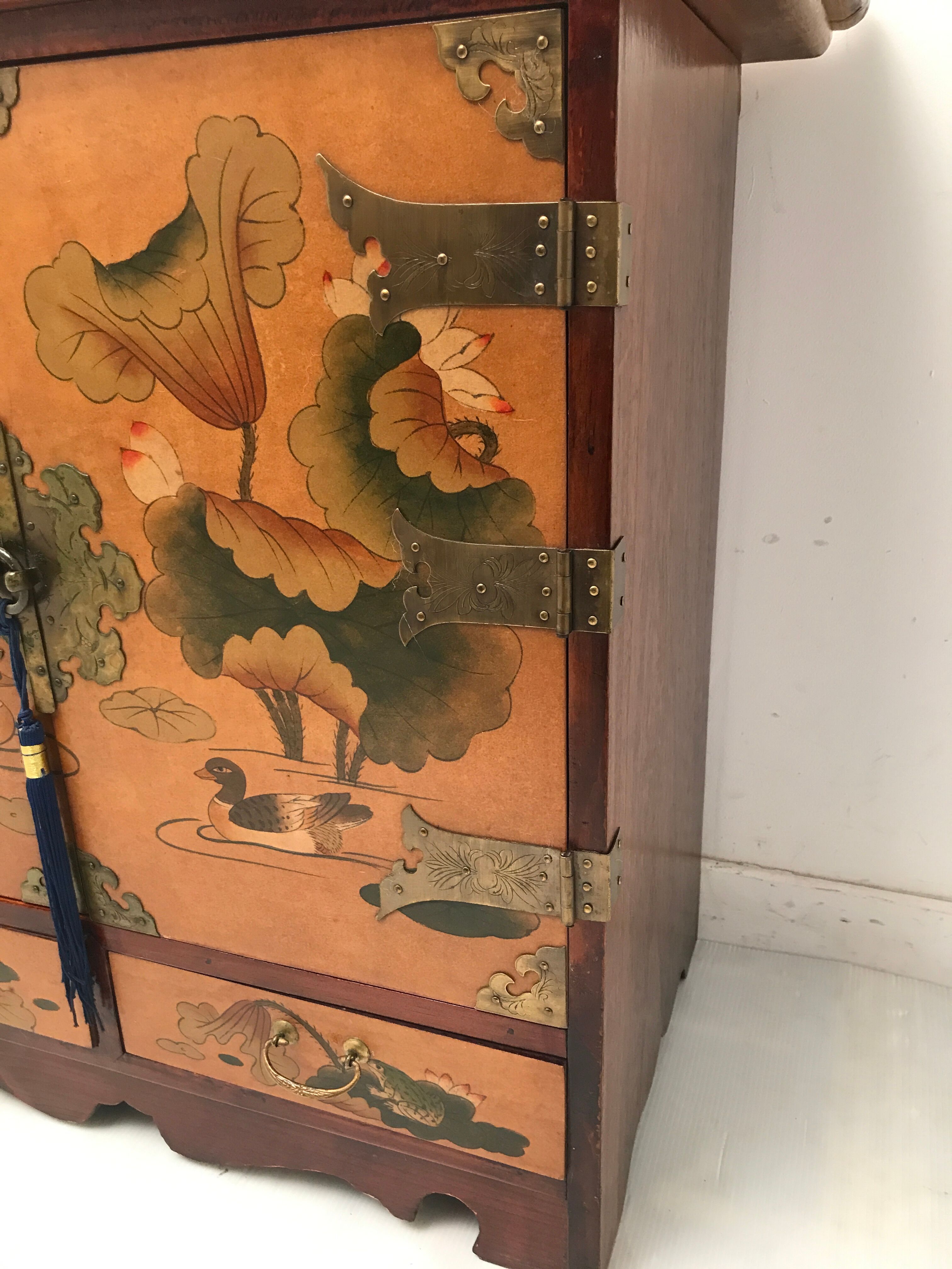 Chinese bedside table with wing top 60s-70s