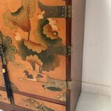 Table de chevet chinoise dessus d'aile des années 60-70