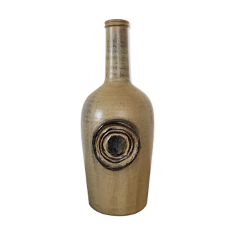 Bottle vase