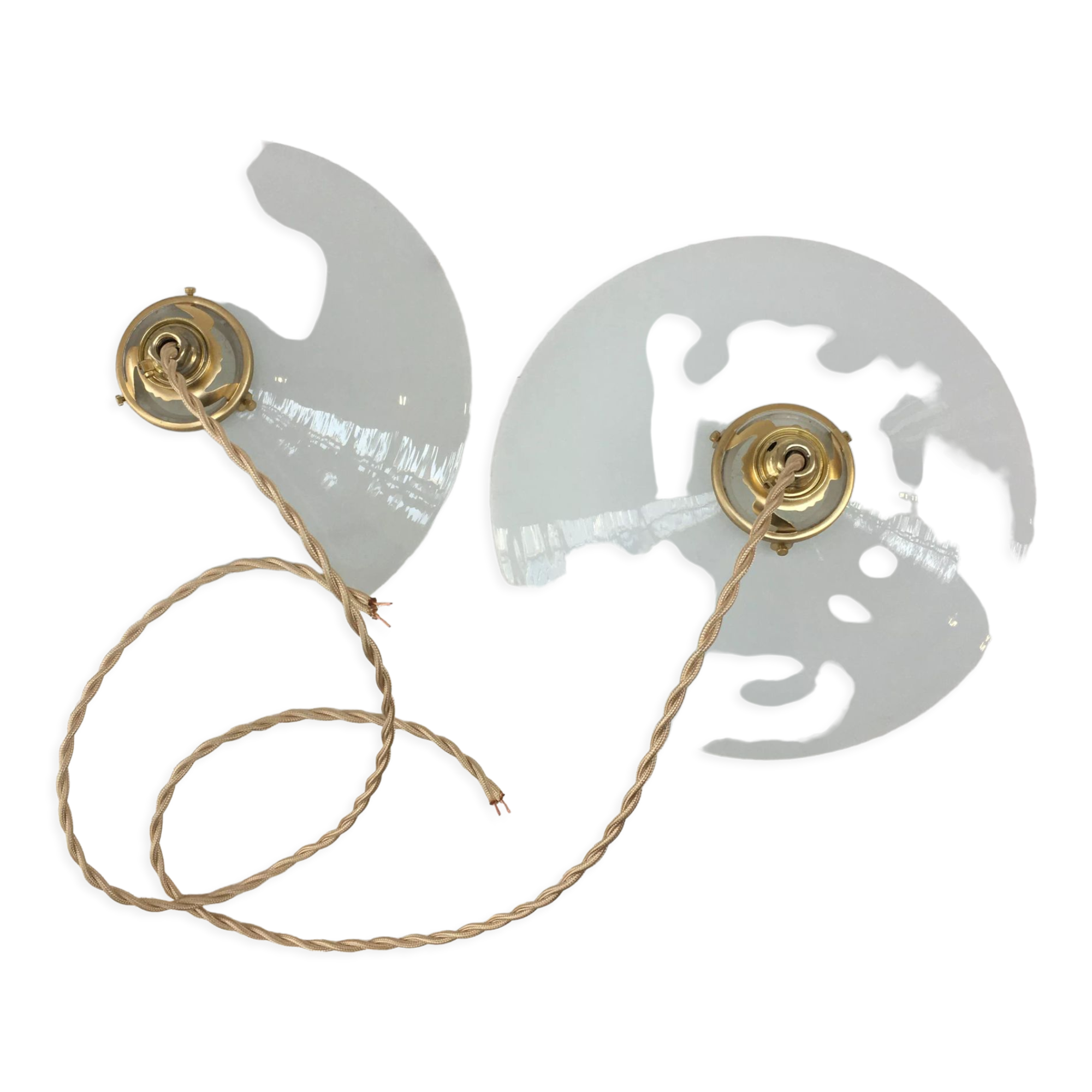 Pair of suspensions in white opaline