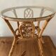 Table basse vintage en rotin et verre