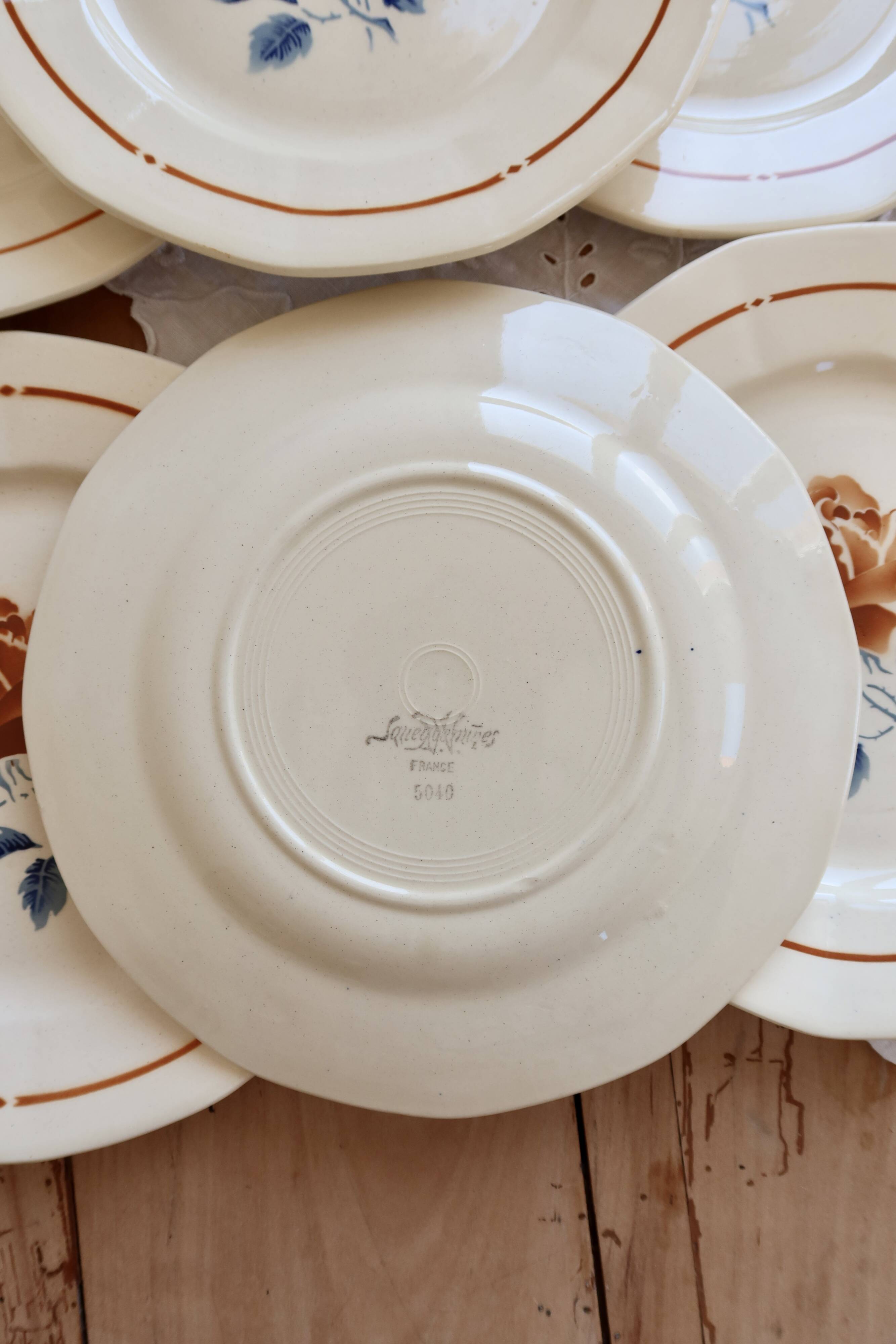 6 vintage flat plates from Sarreguemines - Rose pattern