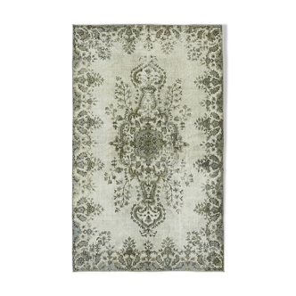 Hand-knotted carved turkish 1970s 174 cm x 279 cm grey carpet