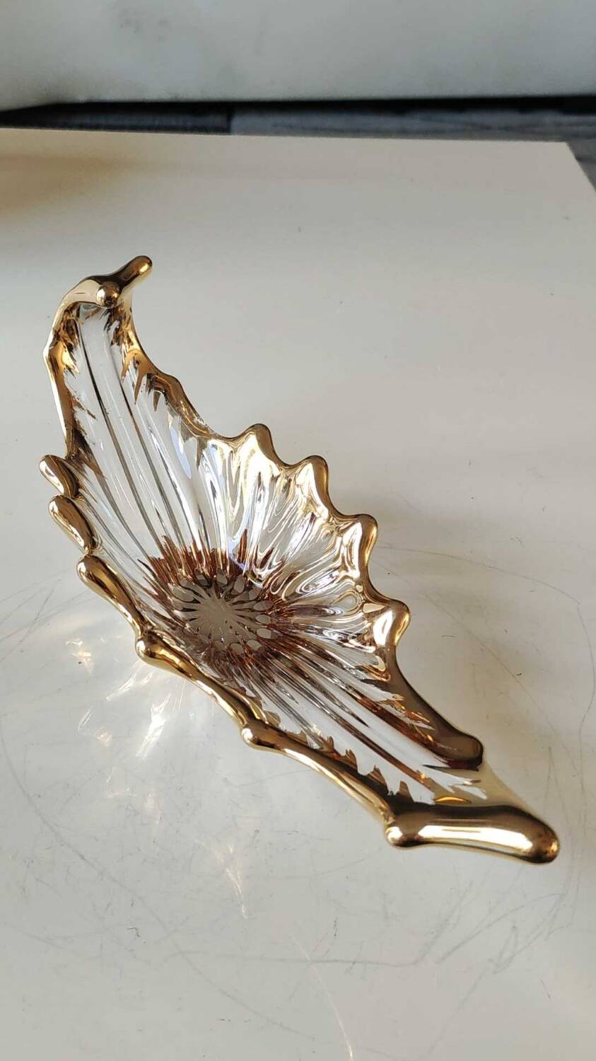 Empty Pocket/Decorative Bowl/Royal Bayel Crystal. 18k gold highlights.