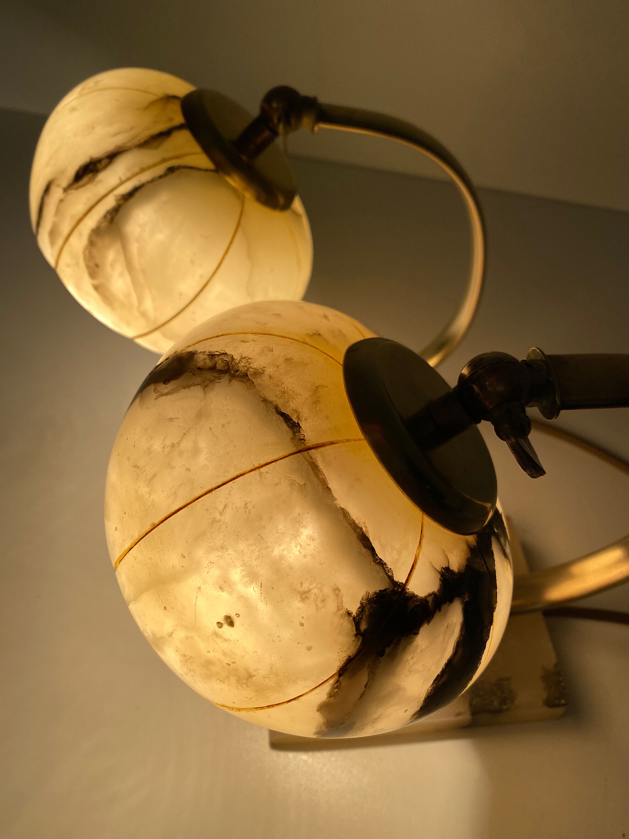 Pair of vintage art deco lamps, albatre marble brass, 30 years