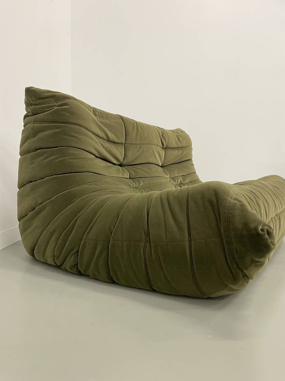 Vintage 2 and 3 seater green velvet togo set