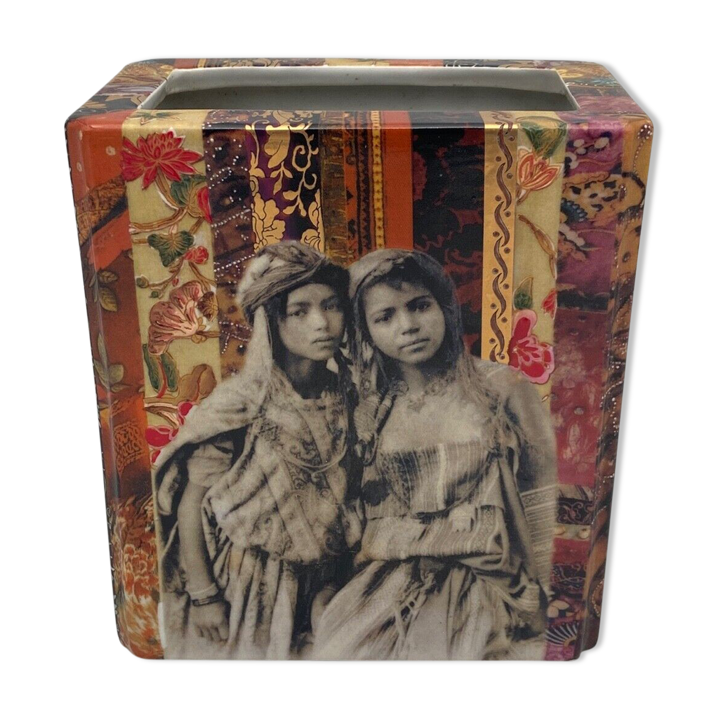 CERAMIC VASE BY NATASHA FARINA PARIS DECOR ORIENTAL XXEME