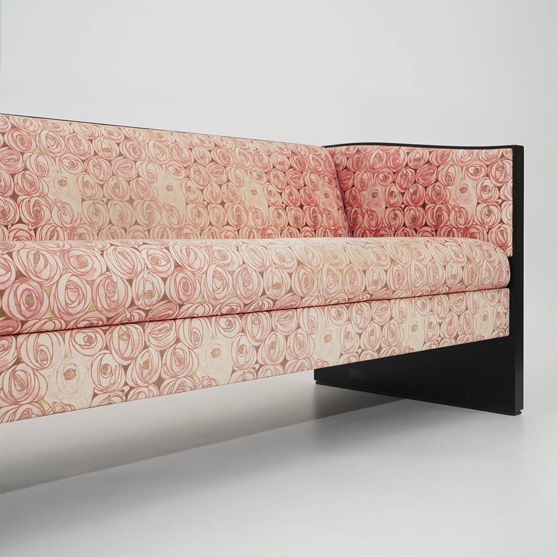 Argyle 3-seater sofa by Charles Rennie Mackintosh for Cassina, 1980s