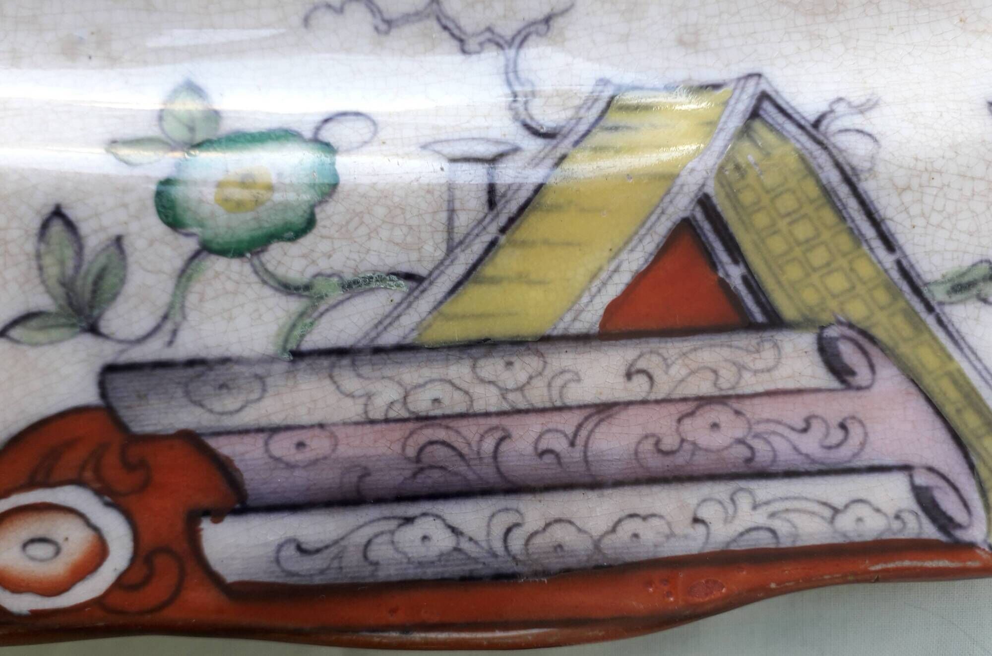 Japanese-style serving dish