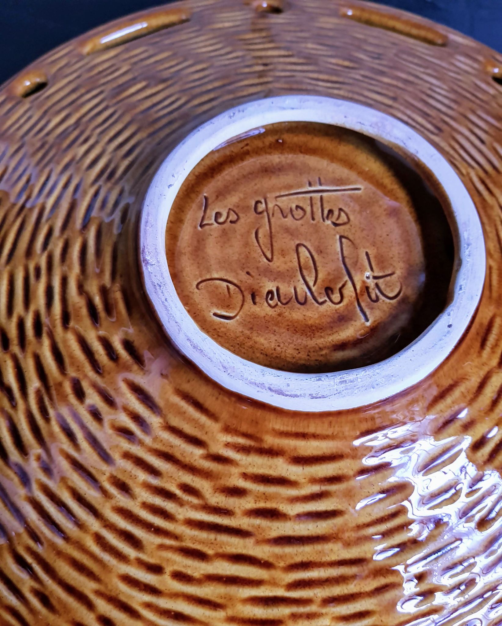 Large Mid-Century Modern French Ceramic Sunflower Plate - 1950s-1960s - Grottes de Dieulefit
