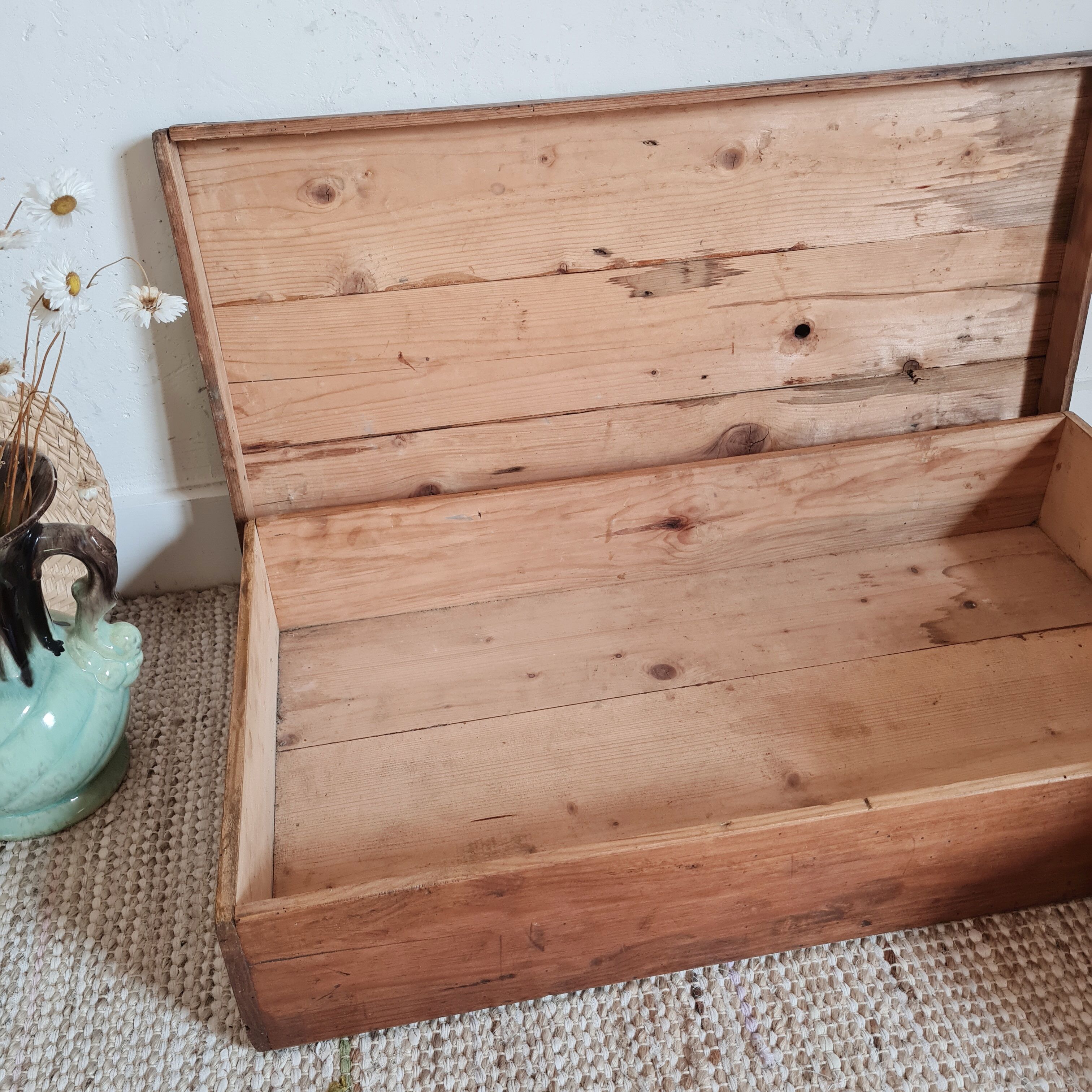 Coffre en bois vintage