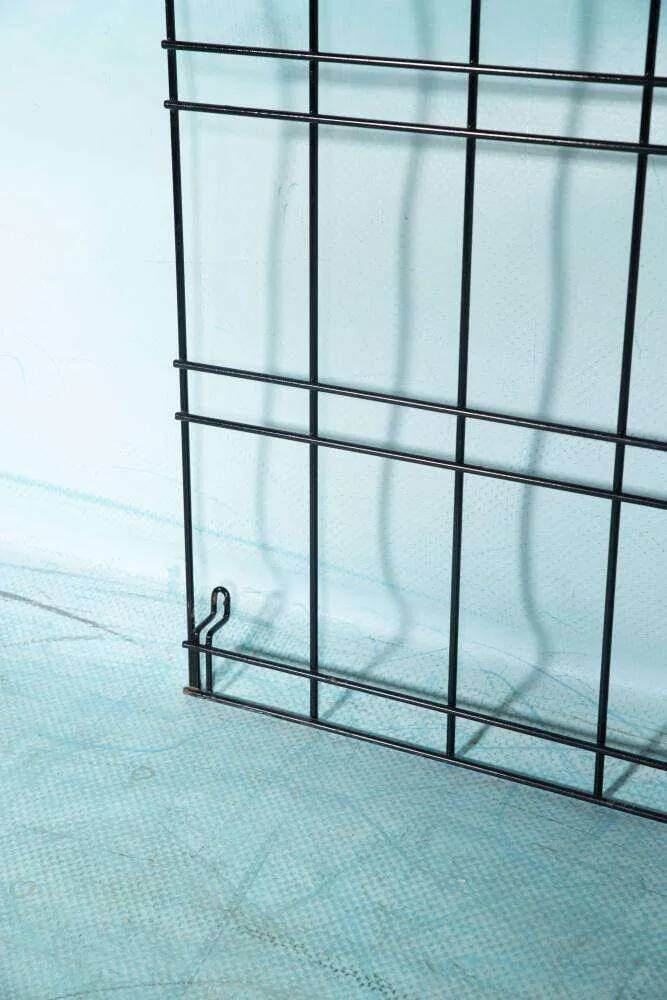 Porte-manteau mural minimaliste en fil d'acier vintage string