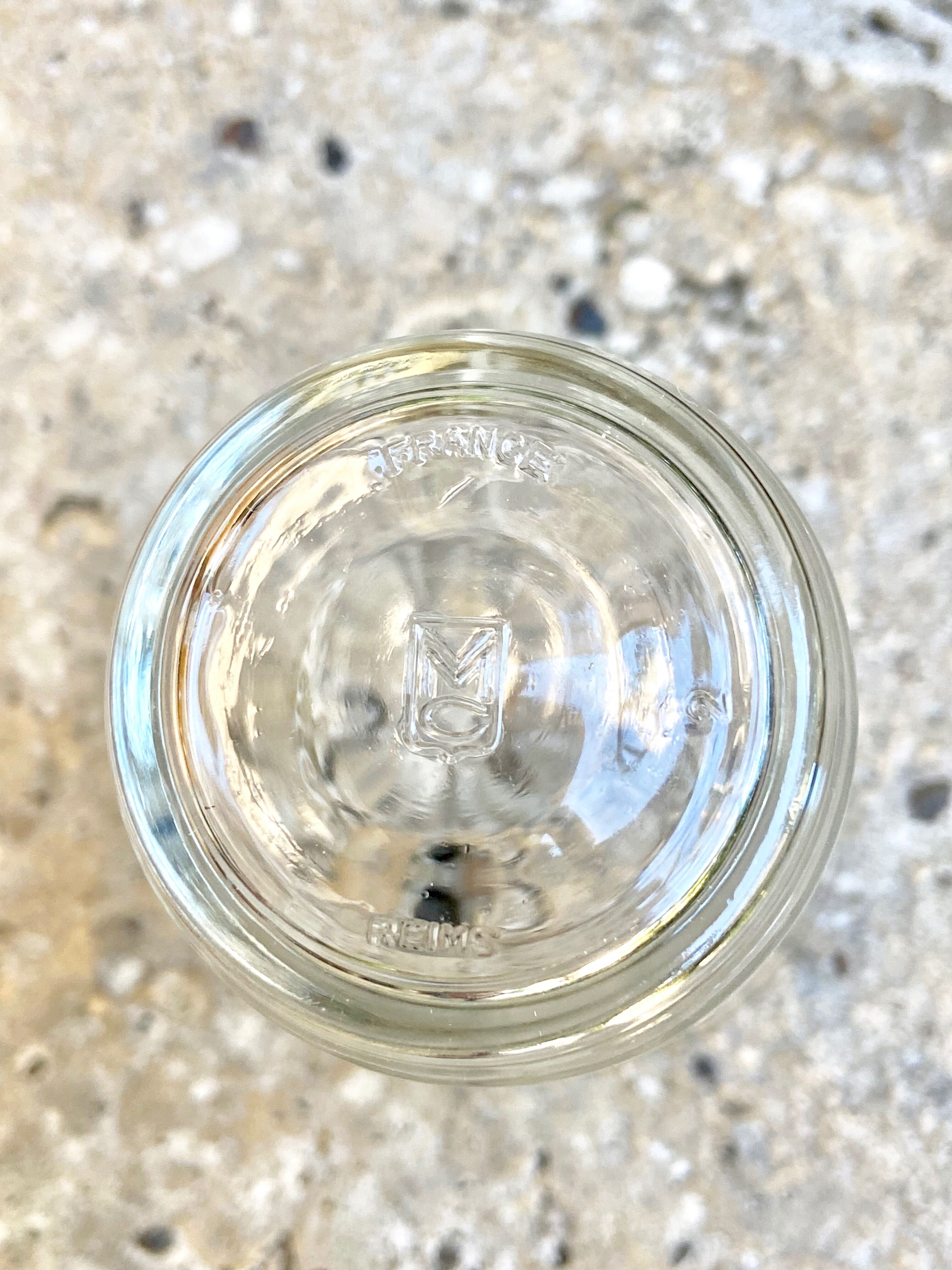 Vichy curist glass