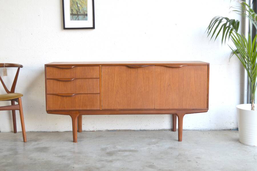 Teak sideboard by McIntosh * 152 cm
